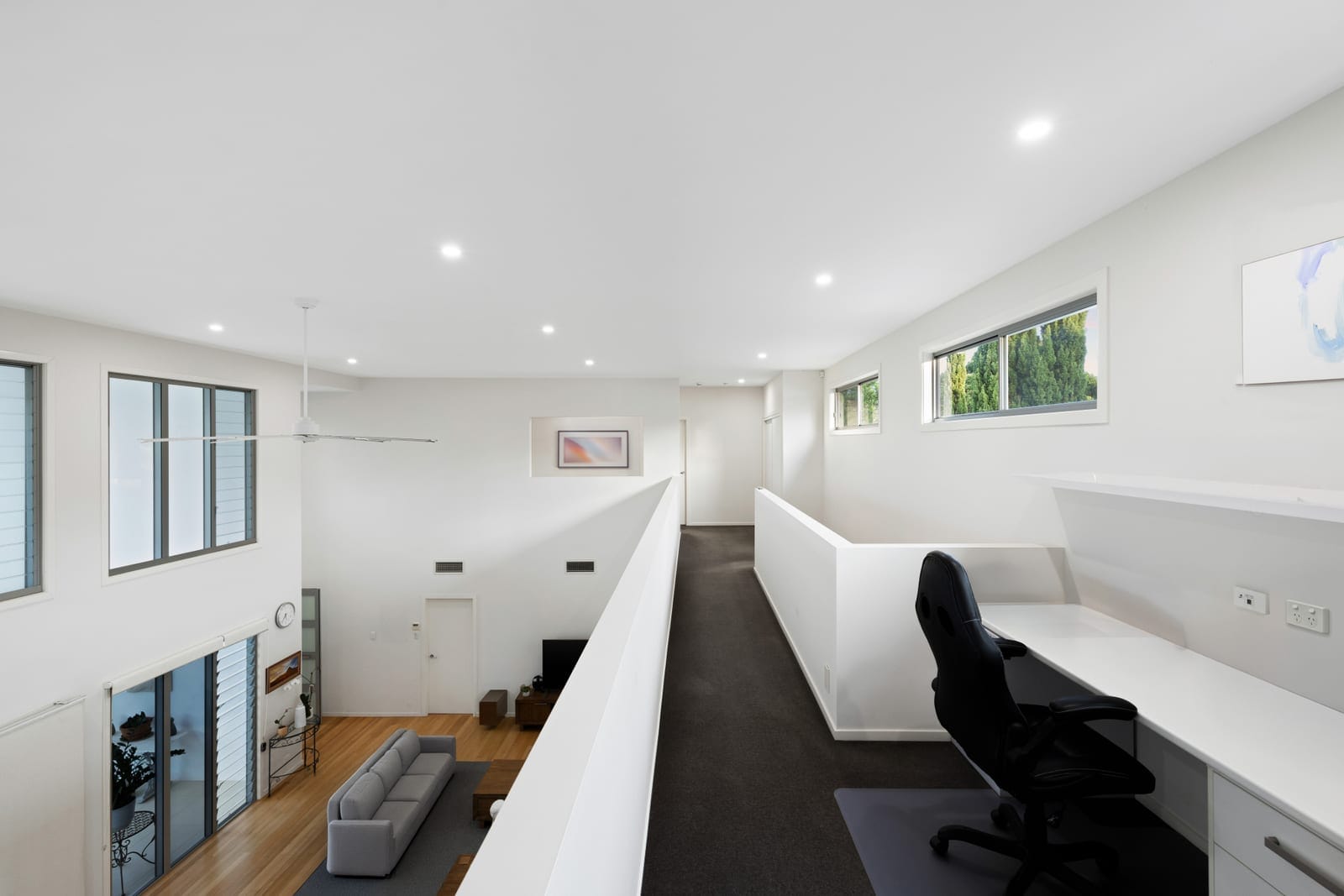 Luxury Duplex - Walking Distance to Everywhere