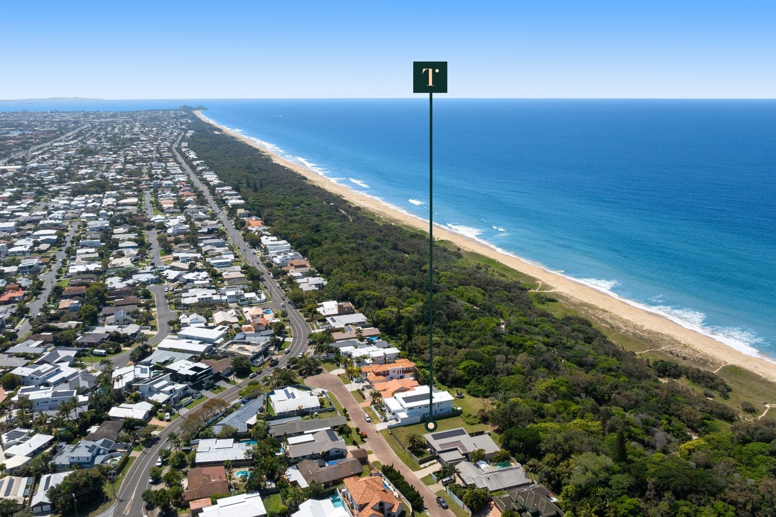 Vacant 700m2: Absolute Beachfront
