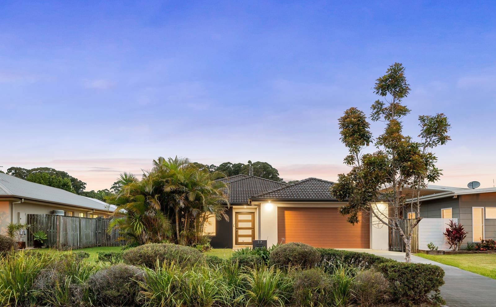 SOLD by Angelina Sweeney & Ollie Lehmann