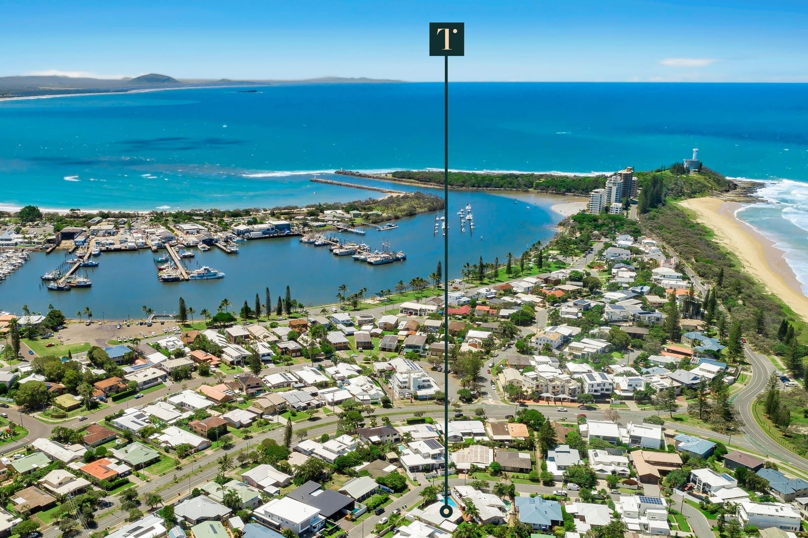 Beachside Charm In Premium Coastal Location