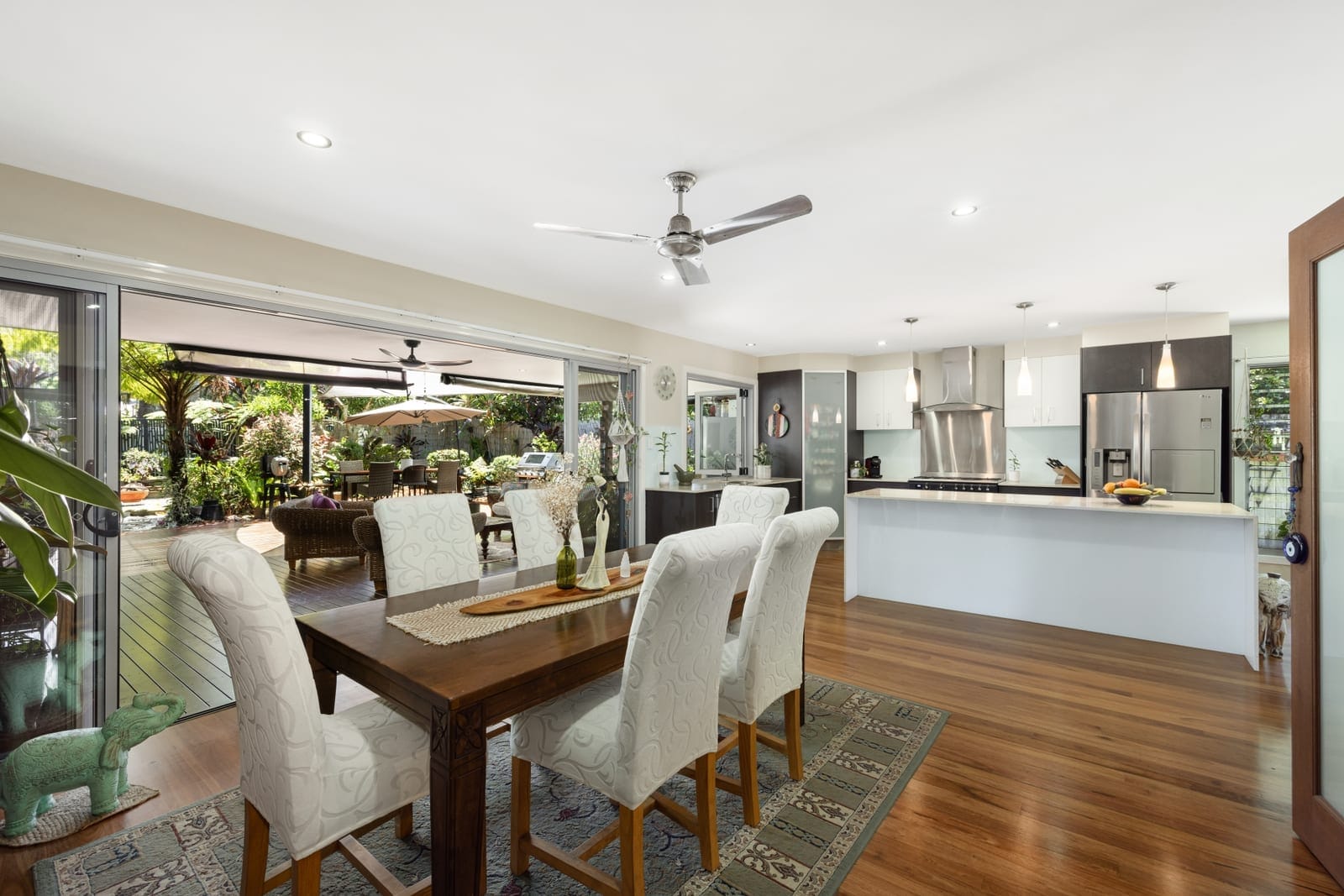Mooloolaba Magic: North-Facing Tropical Sanctuary