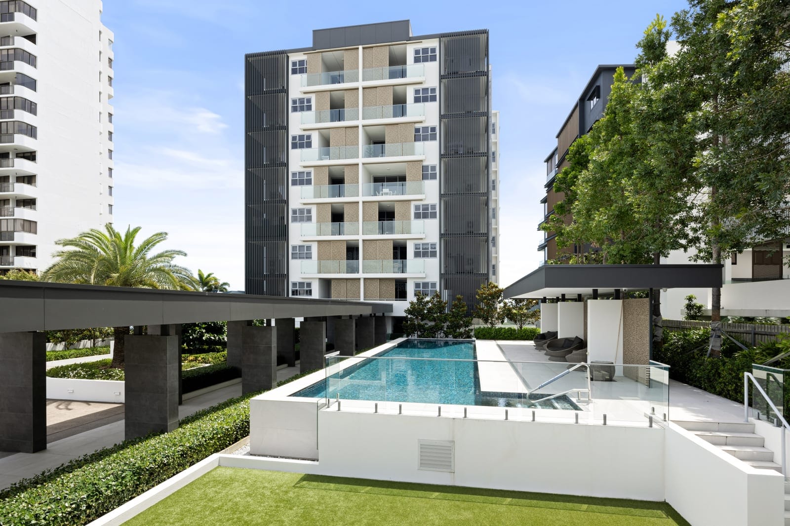 Award-Winning Luxe Riverfront Living