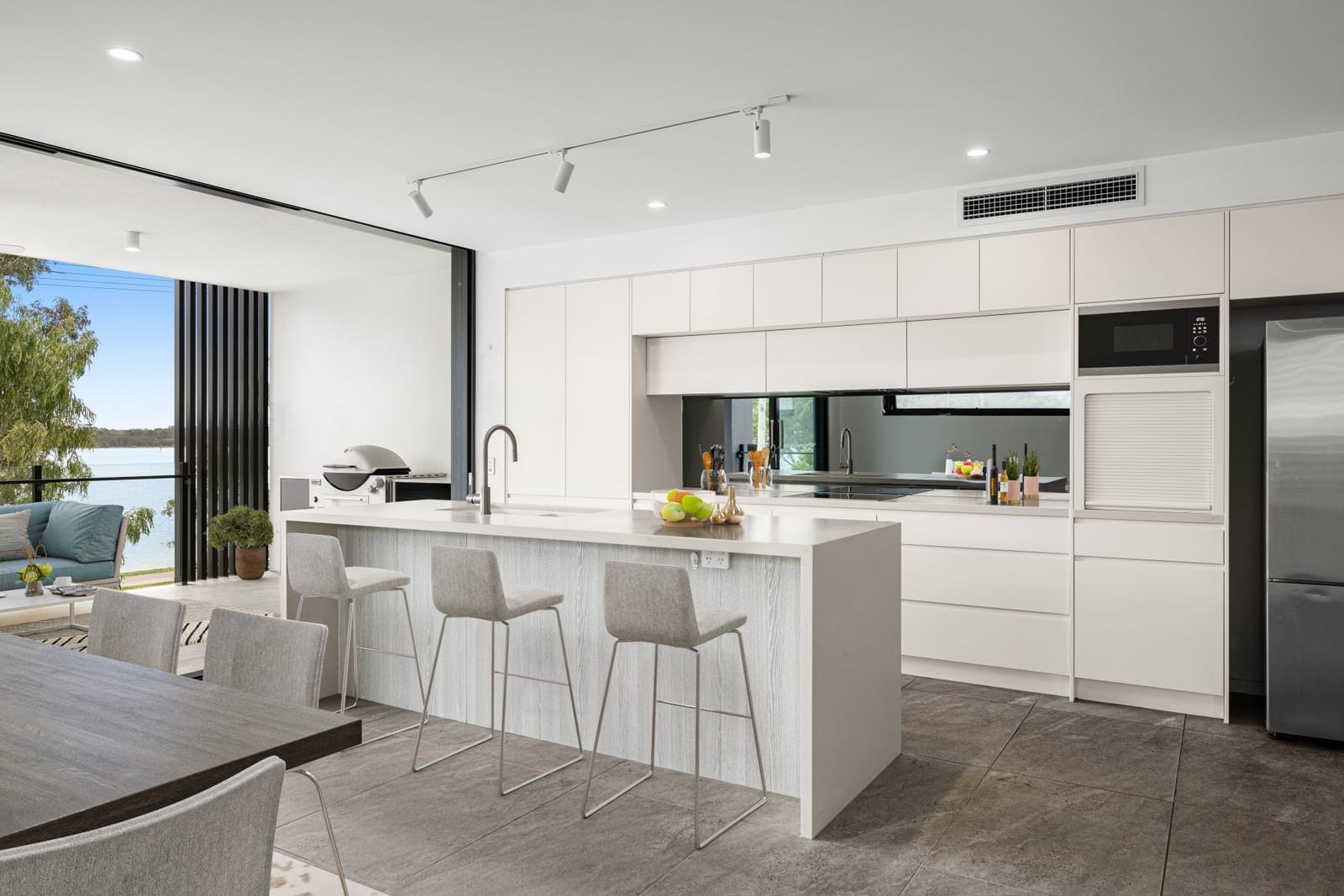 North Facing, Boutique Riverfront Living