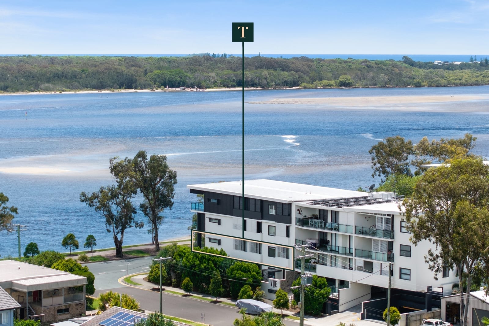 North Facing, Boutique Riverfront Living