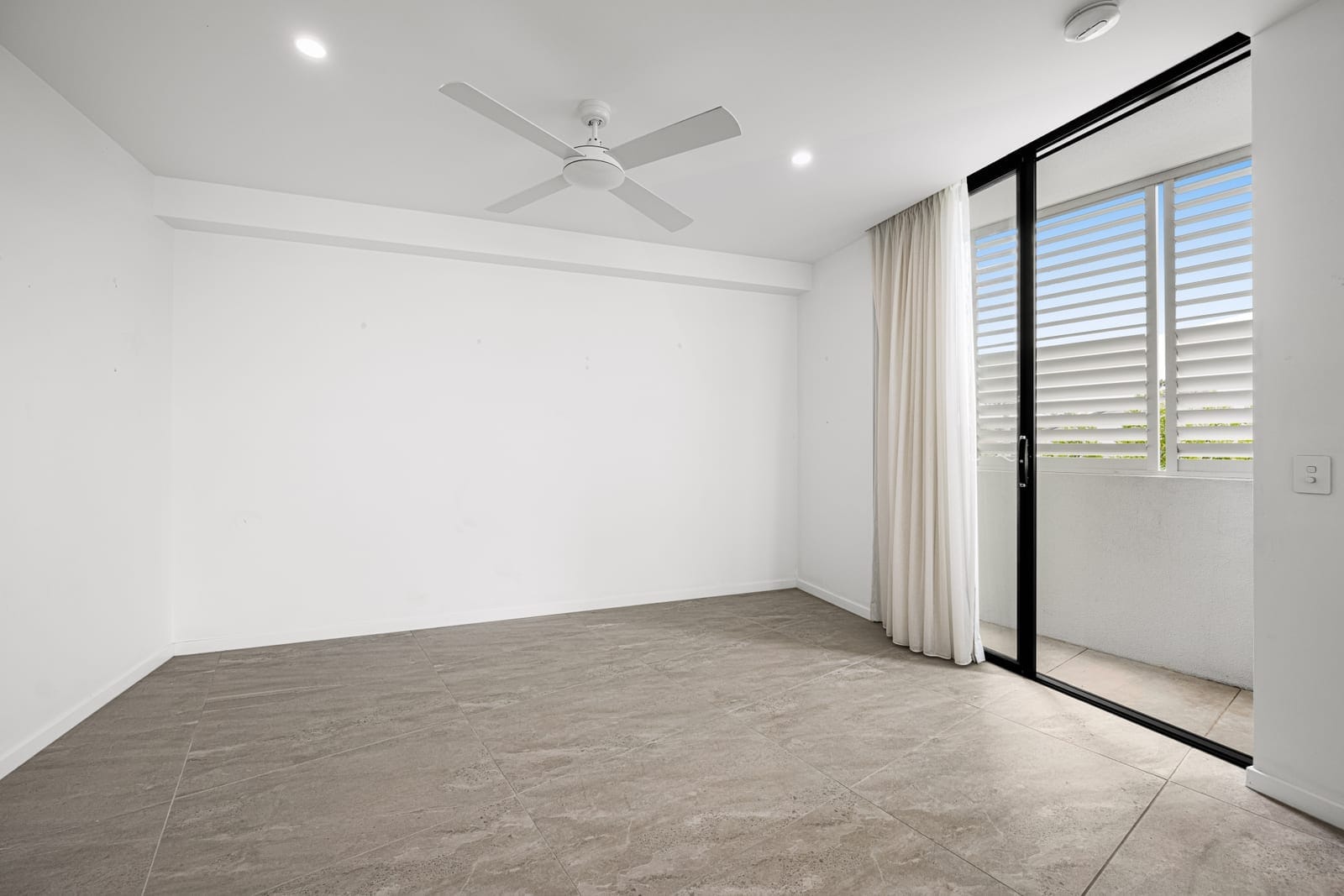 North Facing, Boutique Riverfront Living