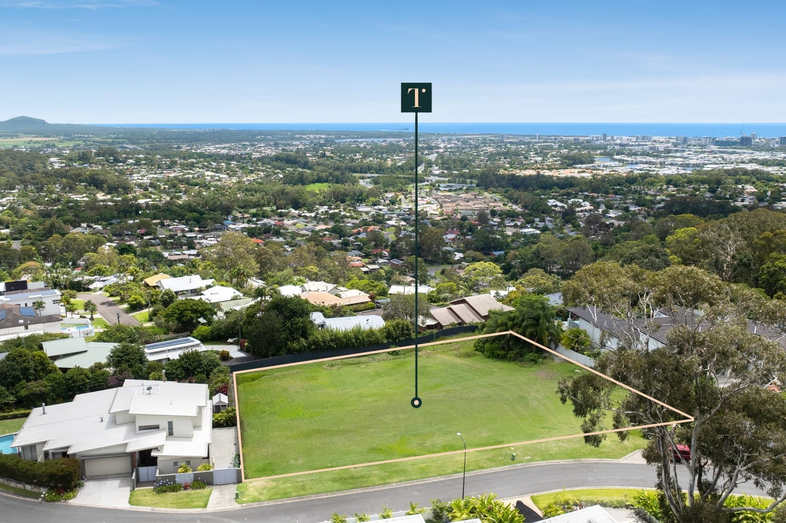 Prime Coastal Block with Panoramic Views on Buderim’s Peak
