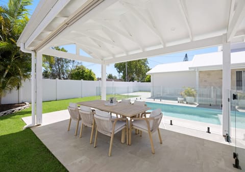 AUCTION 22/02/25 8:45AM - Presentation, Location, Lifestyle!