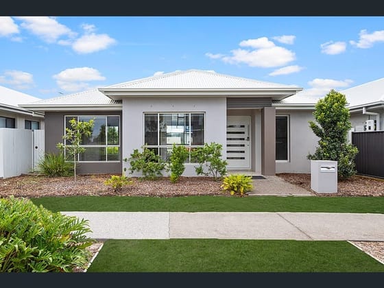 SOLD by Team Cassie Kennedy!