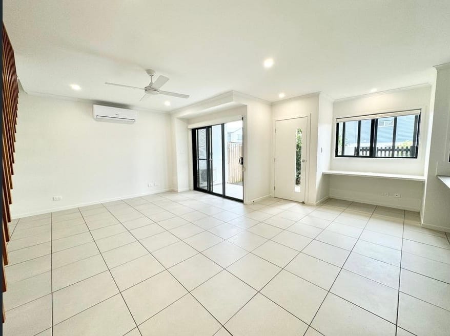 Ultra Stylish & Modern 2 Bedroom Townhome