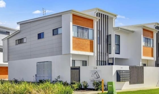 Ultra Stylish & Modern 2 Bedroom Townhome