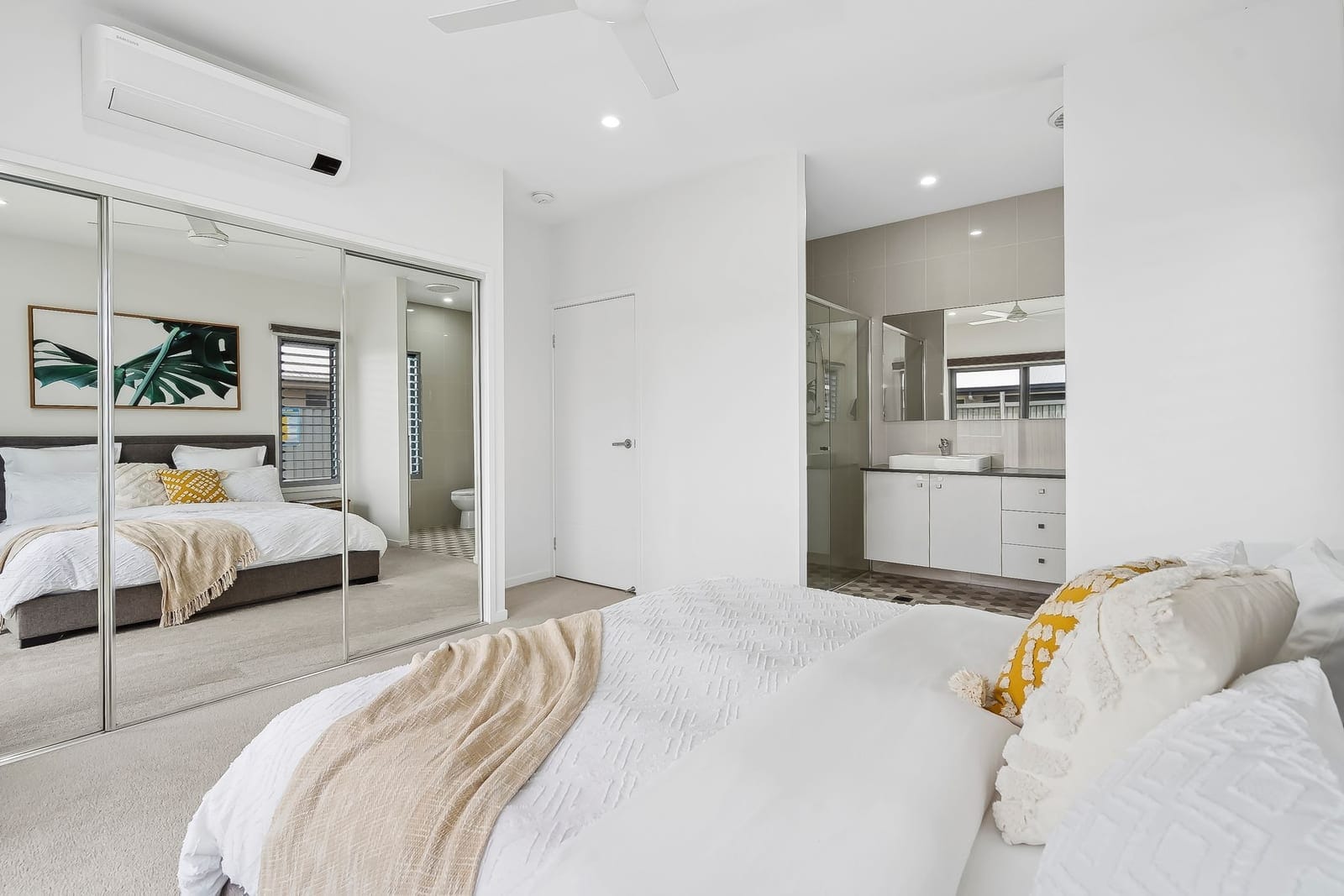 Boutique Home In Central Location