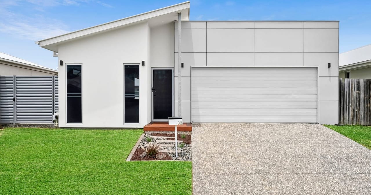 32 Carlisle Circuit, Mountain Creek