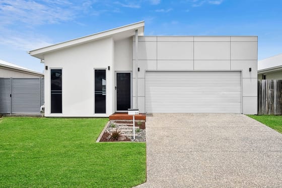 Boutique Home In Central Location