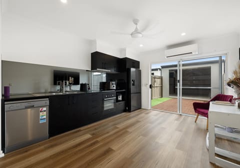 Smart Investment or Ideal First Home: A Property with Endless Potential!