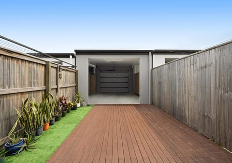 Smart Investment or Ideal First Home: A Property with Endless Potential!