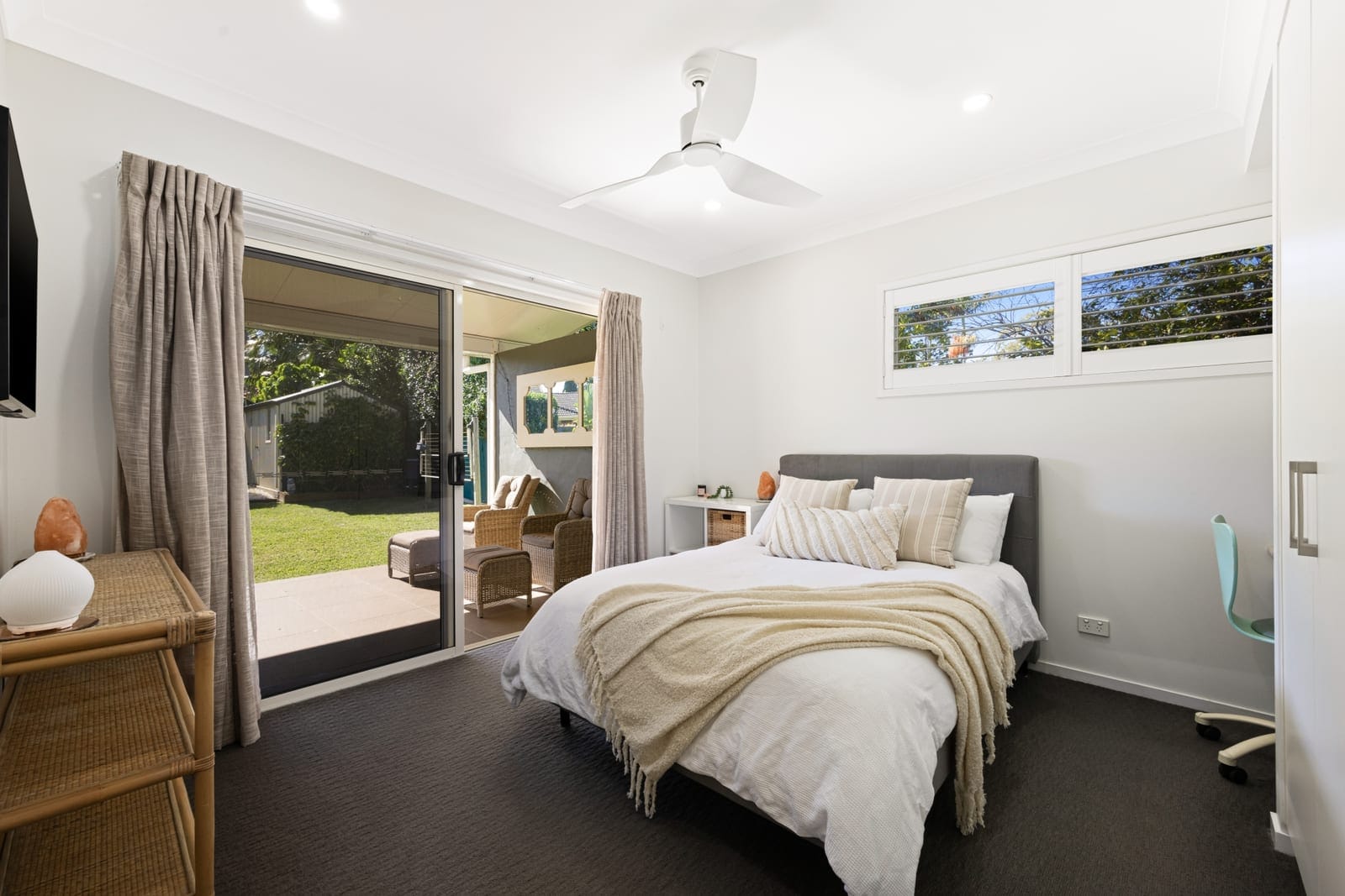 SOLD by Ollie Lehmann