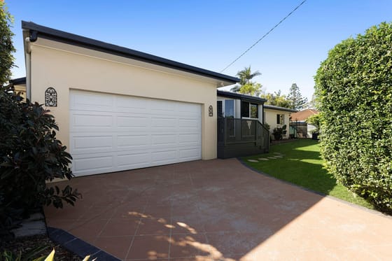 SOLD by Ollie Lehmann
