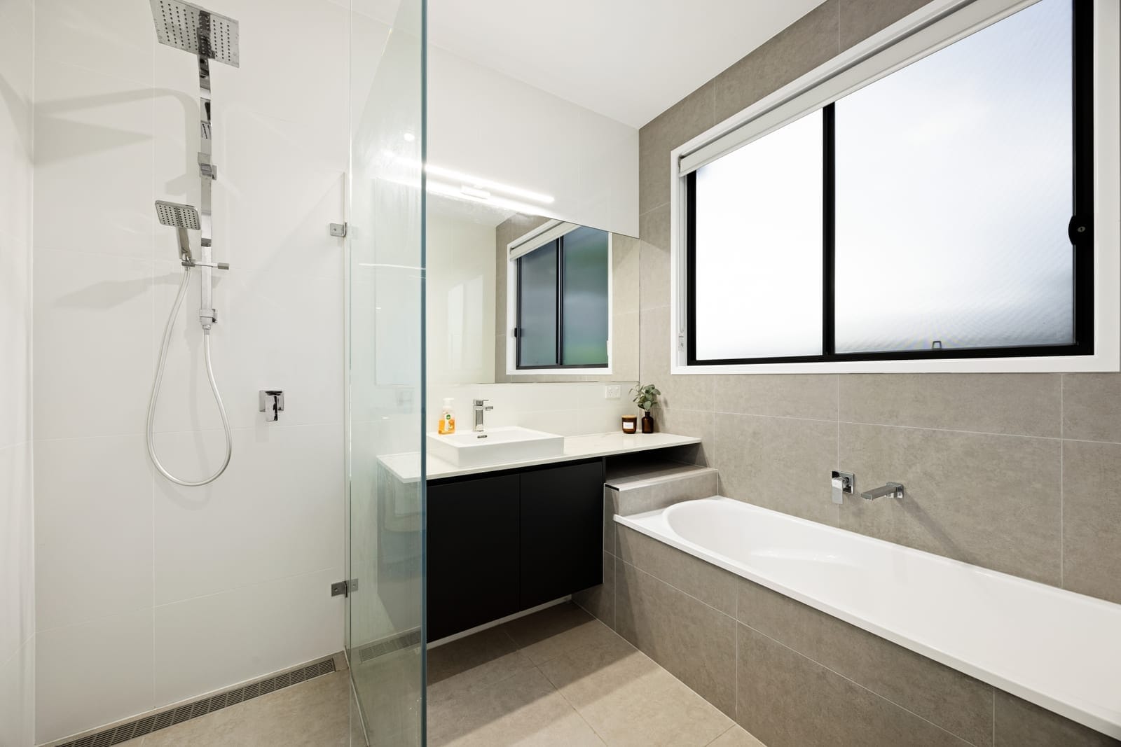 Effortless Modern Living the Family will LOVE
