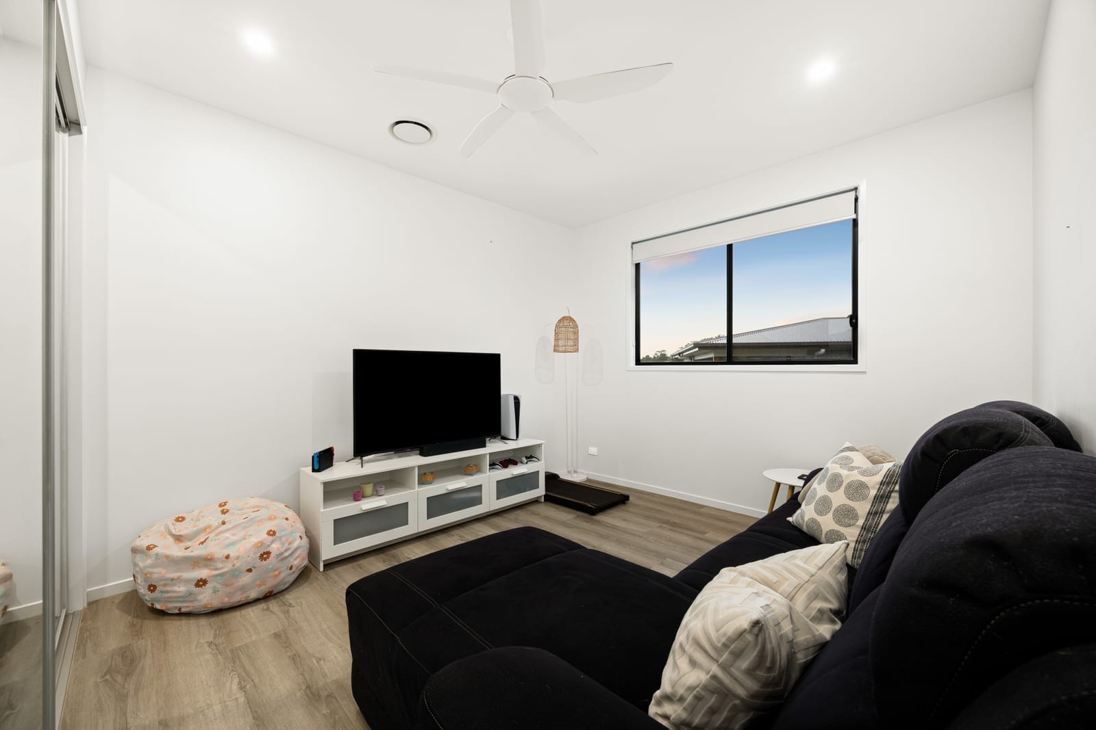 Effortless Modern Living the Family will LOVE