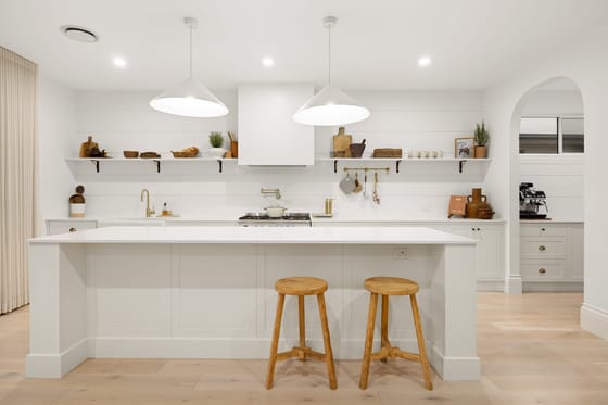 Presentation, Lifestyle, Location