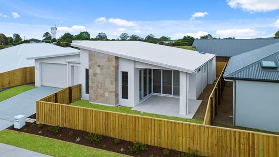 Brand-New, Hi-Spec Home on 400sqm in Maleny Meadows