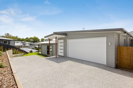 Hinterland Bliss Awaits! Contemporary Luxury Meets Natural Serenity in Detached Duplex