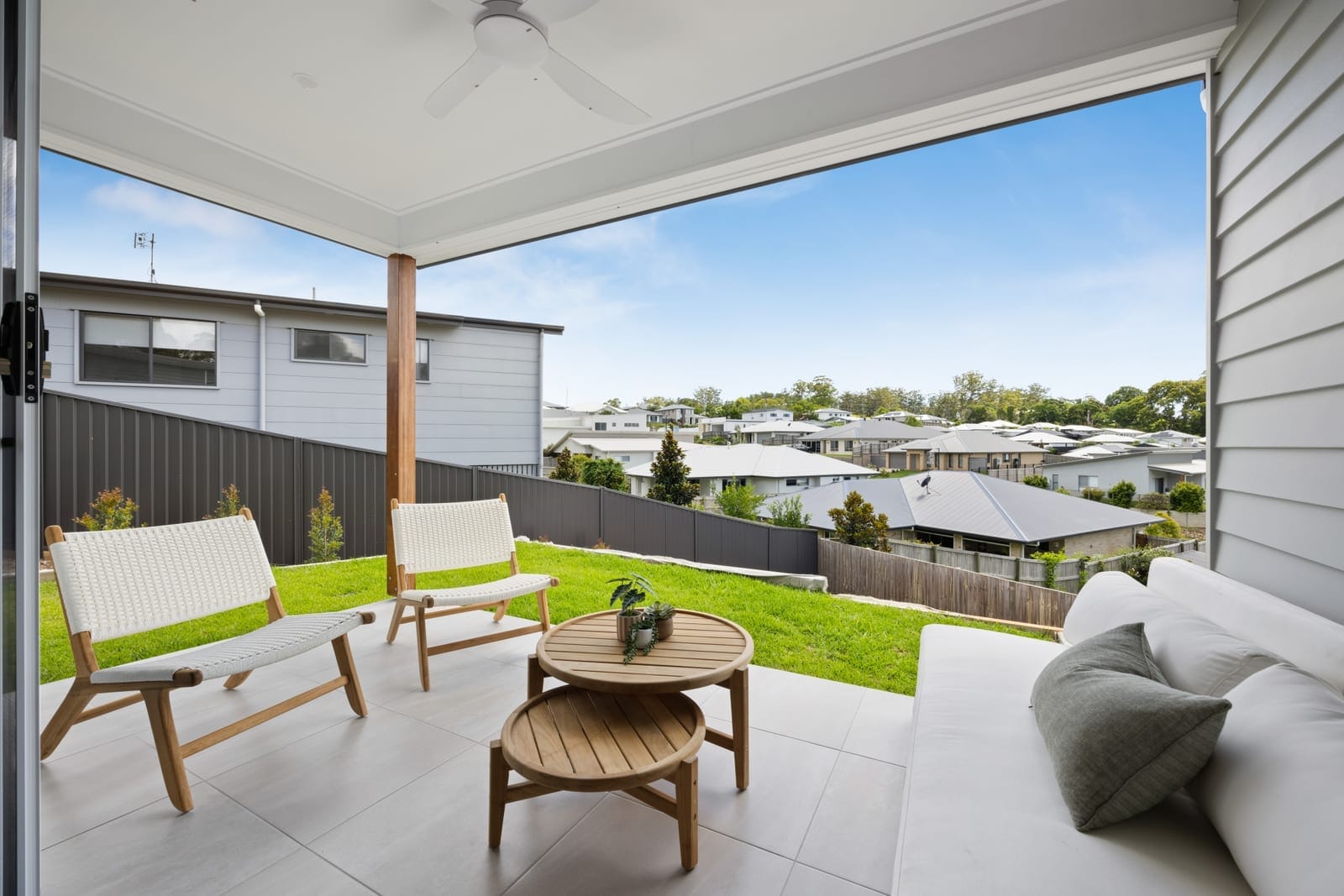 Hinterland Bliss Awaits! Contemporary Luxury Meets Natural Serenity in Detached Duplex