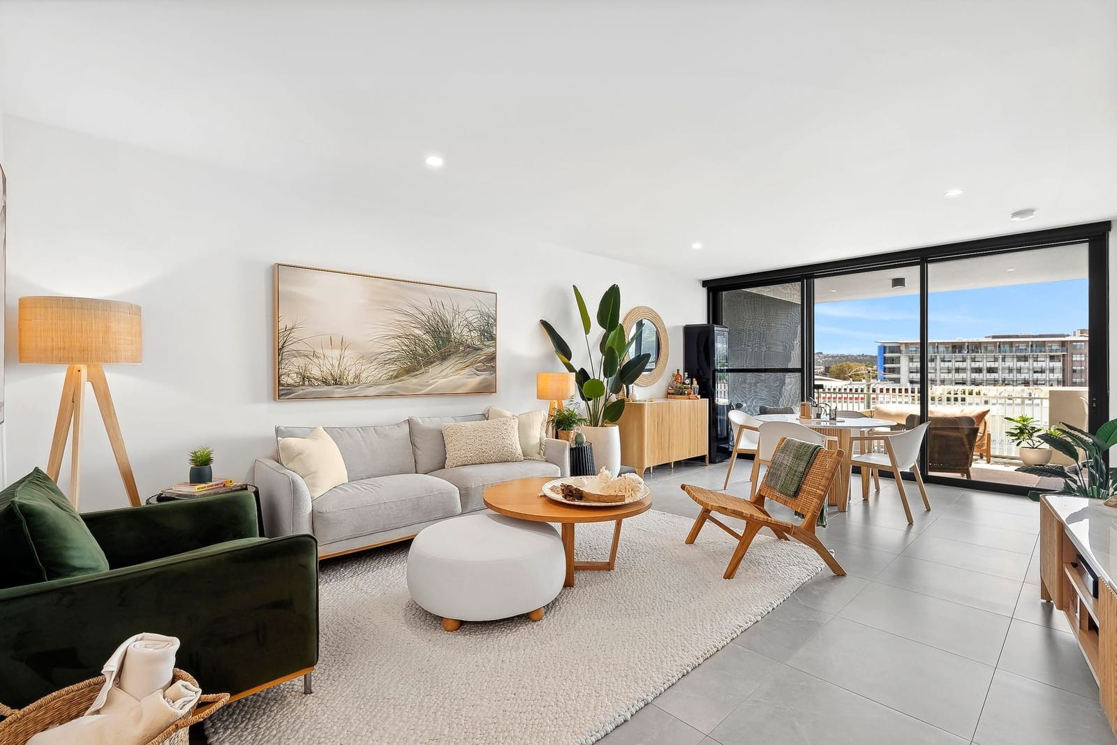 Prestigious Residence With Luxury Amenities
