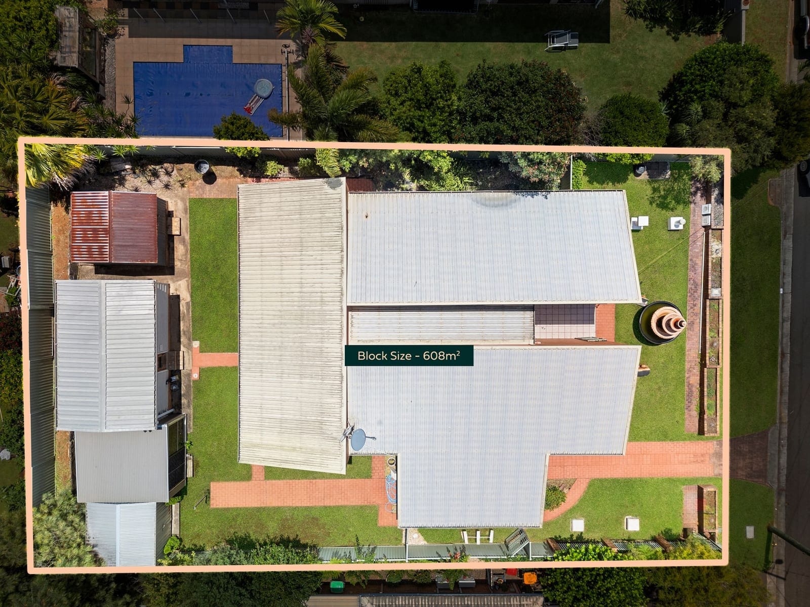 Buderim Charm In Quite Street