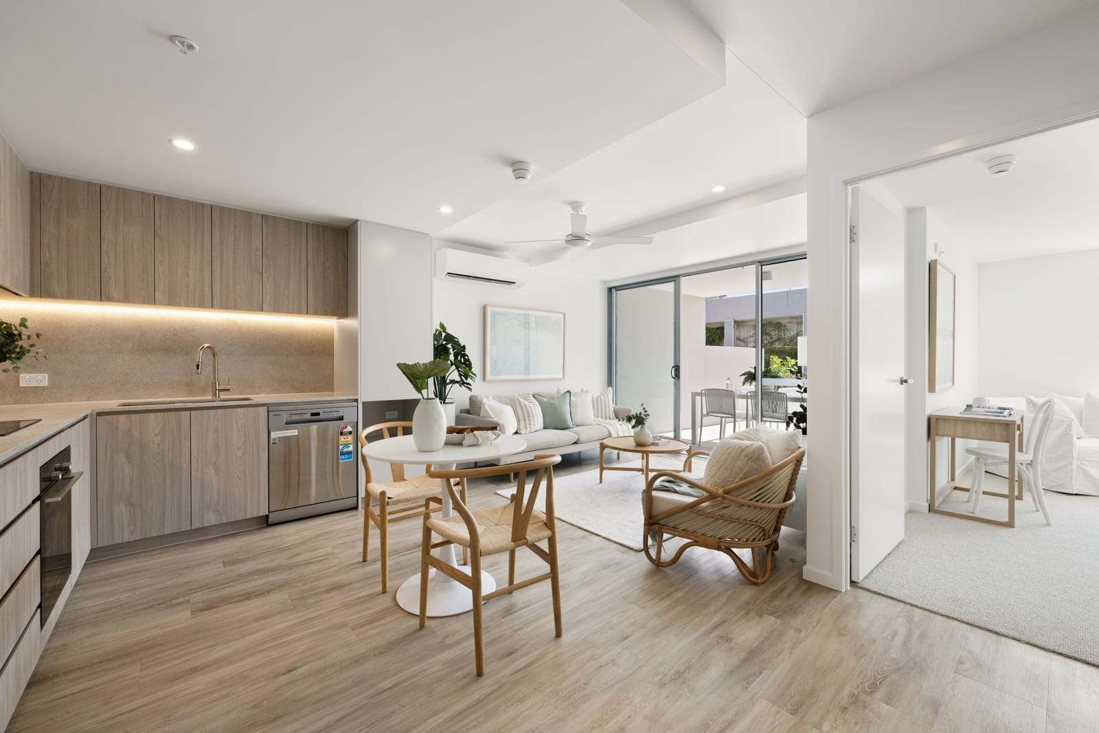 Brand New Beachside Buddina Entry Level - Surf, Shop, Dine & Repeat !