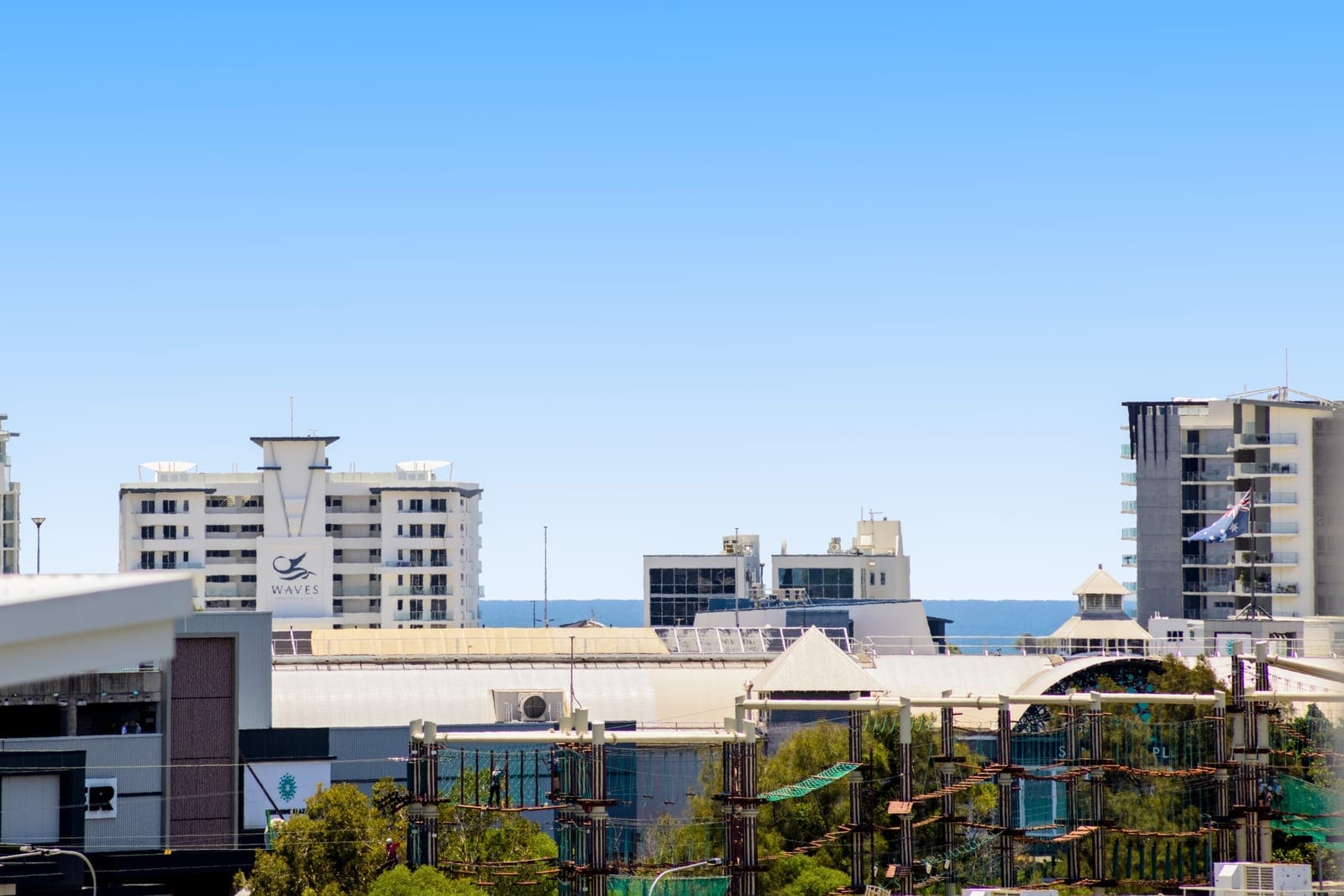Coastal Living Redefined: Stunning Waterfront Retreat in the Heart of Maroochydore