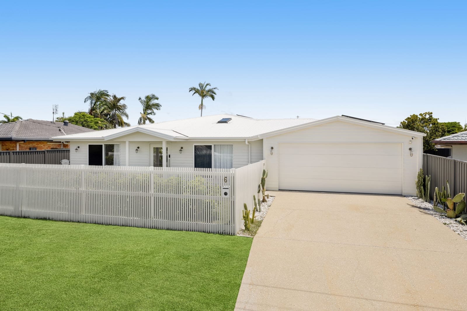 Luxury, Lifestyle & Location – Your Dream Coastal Retreat Awaits!