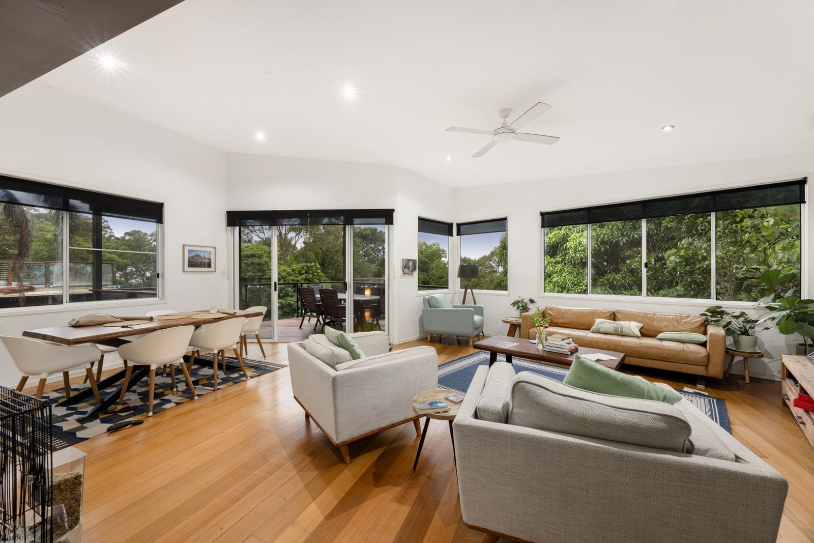 Sold by Ollie Lehmann & Angelina Sweeney