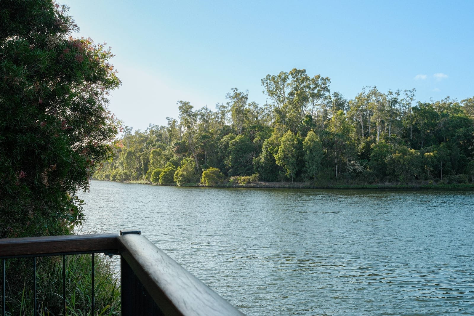 Bright 3-Bedroom Terrace in Sunshine Cove