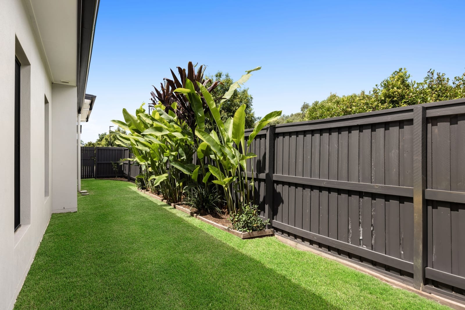 Ultra-Stylish: The COMPLETE Family Home