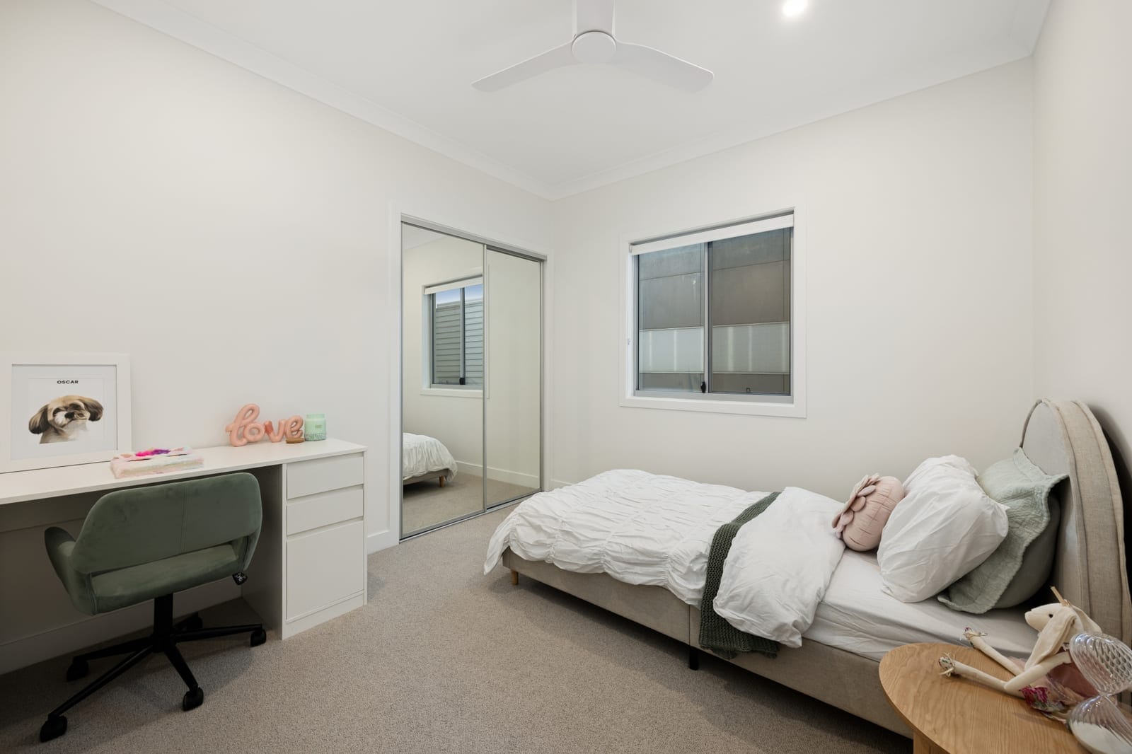 Luxe Sunshine Stunner: Dual Street Access, Dual Living