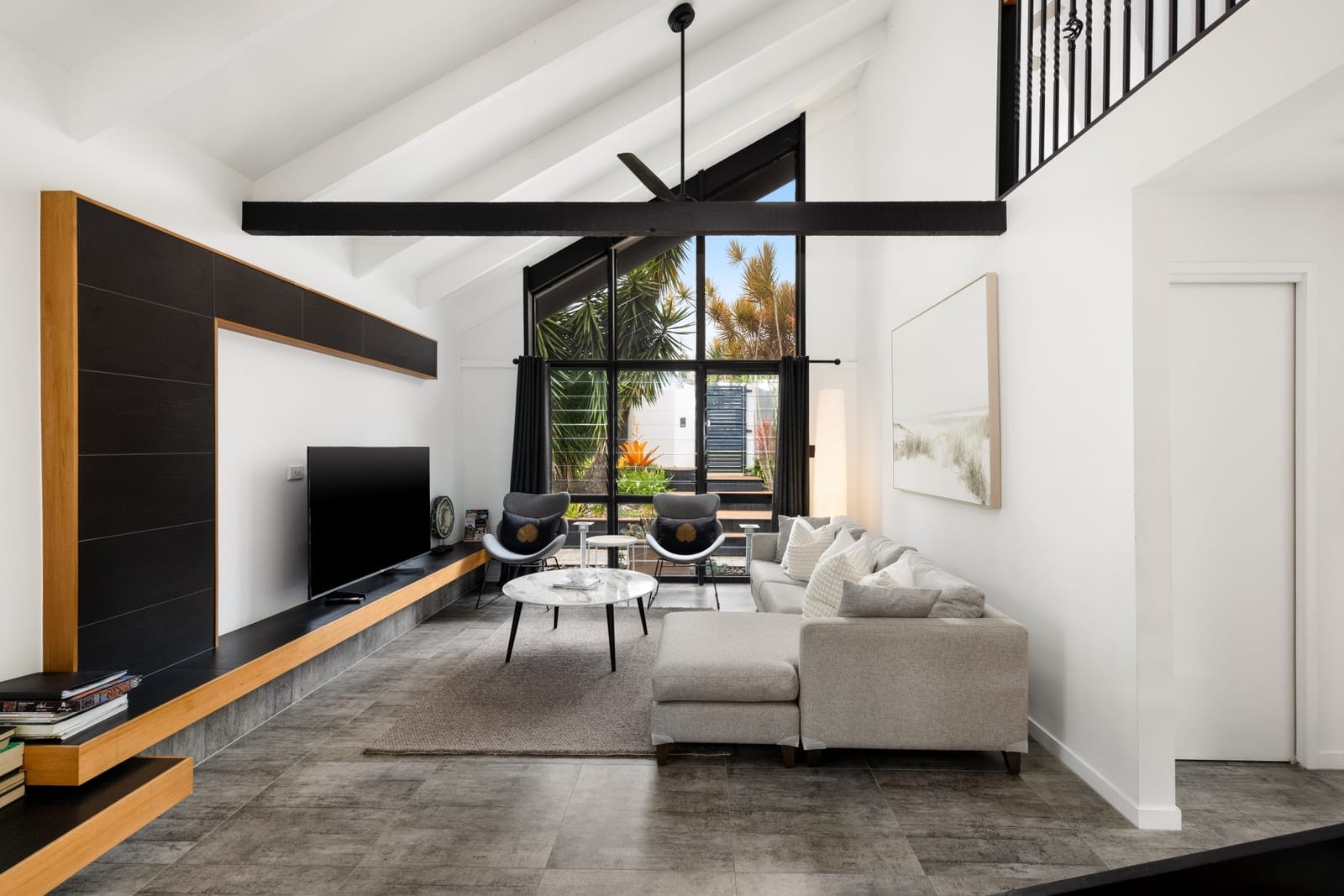 Effortless Coastal Living in the Heart of Mooloolaba