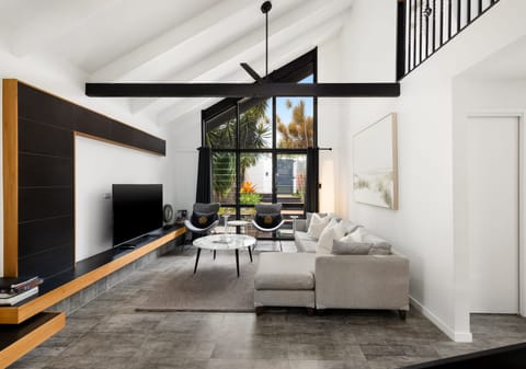 Effortless Coastal Living in the Heart of Mooloolaba