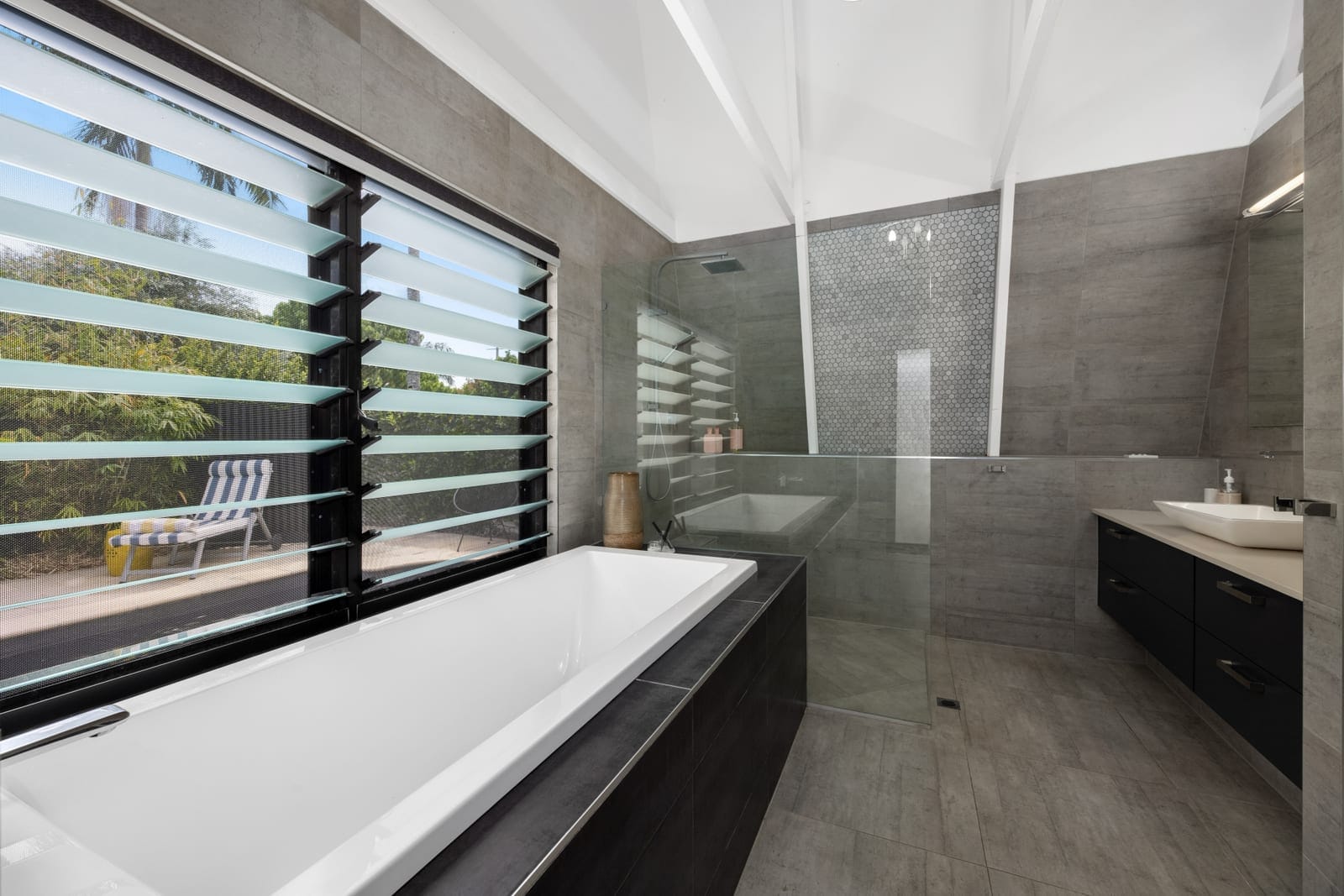 Effortless Coastal Living in the Heart of Mooloolaba