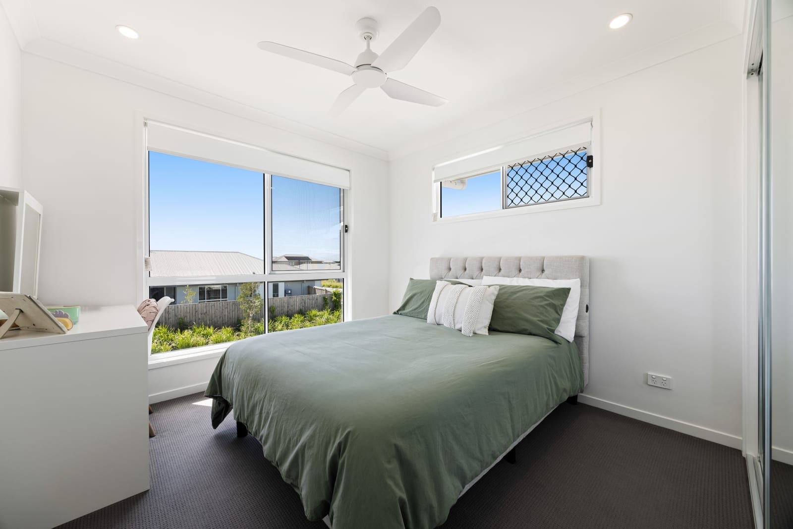 SOLD by Team Cassie Kennedy!