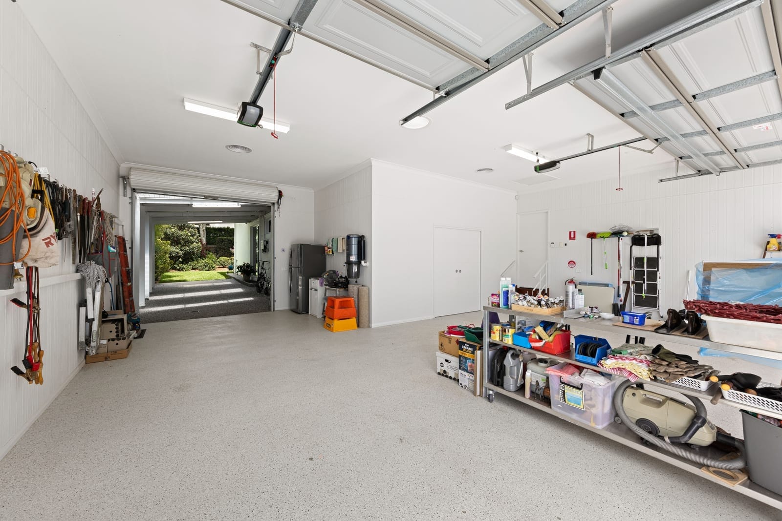 Modern Elegance on Top of Buderim