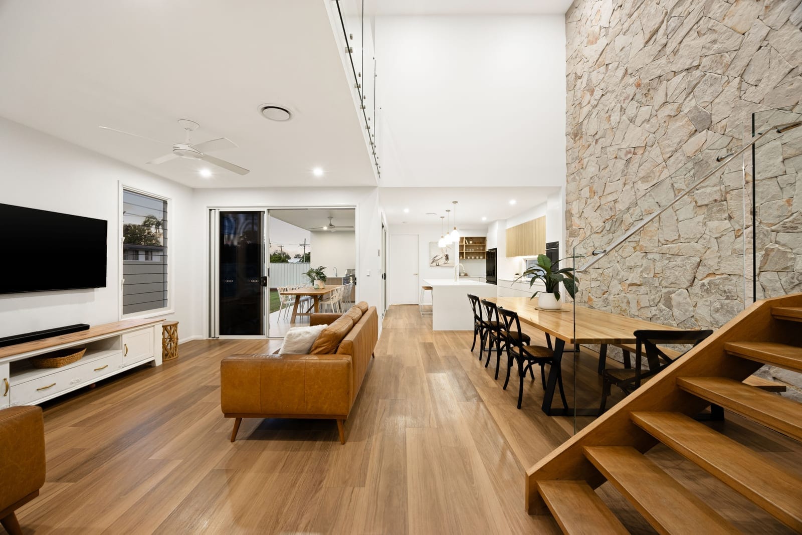 North Facing Luxury Living, Dual Access