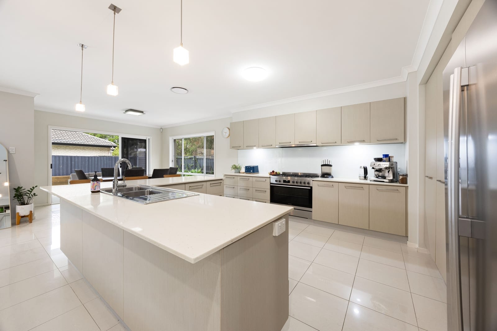 Spacious Family Dream Home in Serene Cul-de-sac Setting