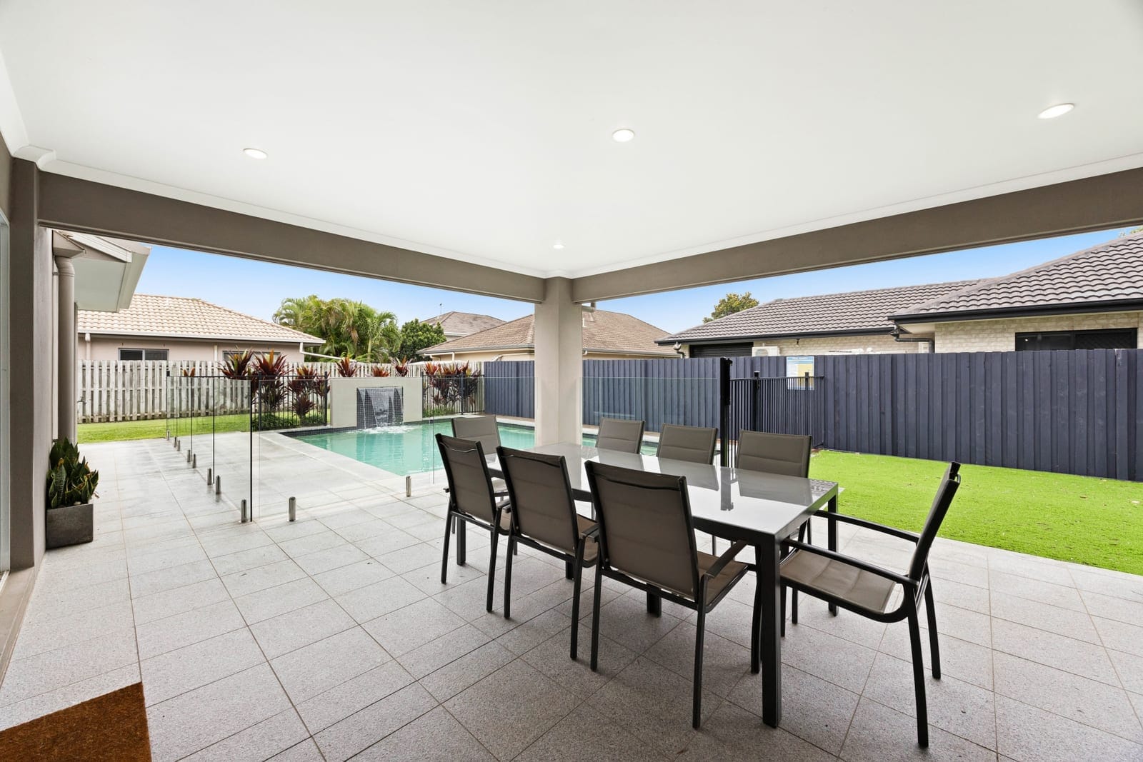 Spacious Family Dream Home in Serene Cul-de-sac Setting