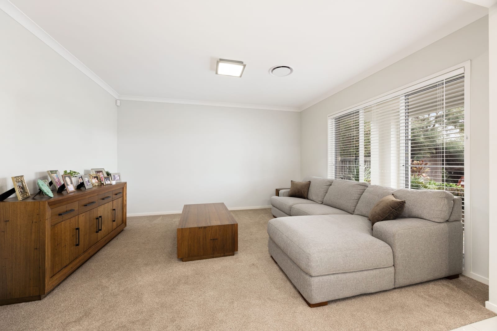 Spacious Family Dream Home in Serene Cul-de-sac Setting