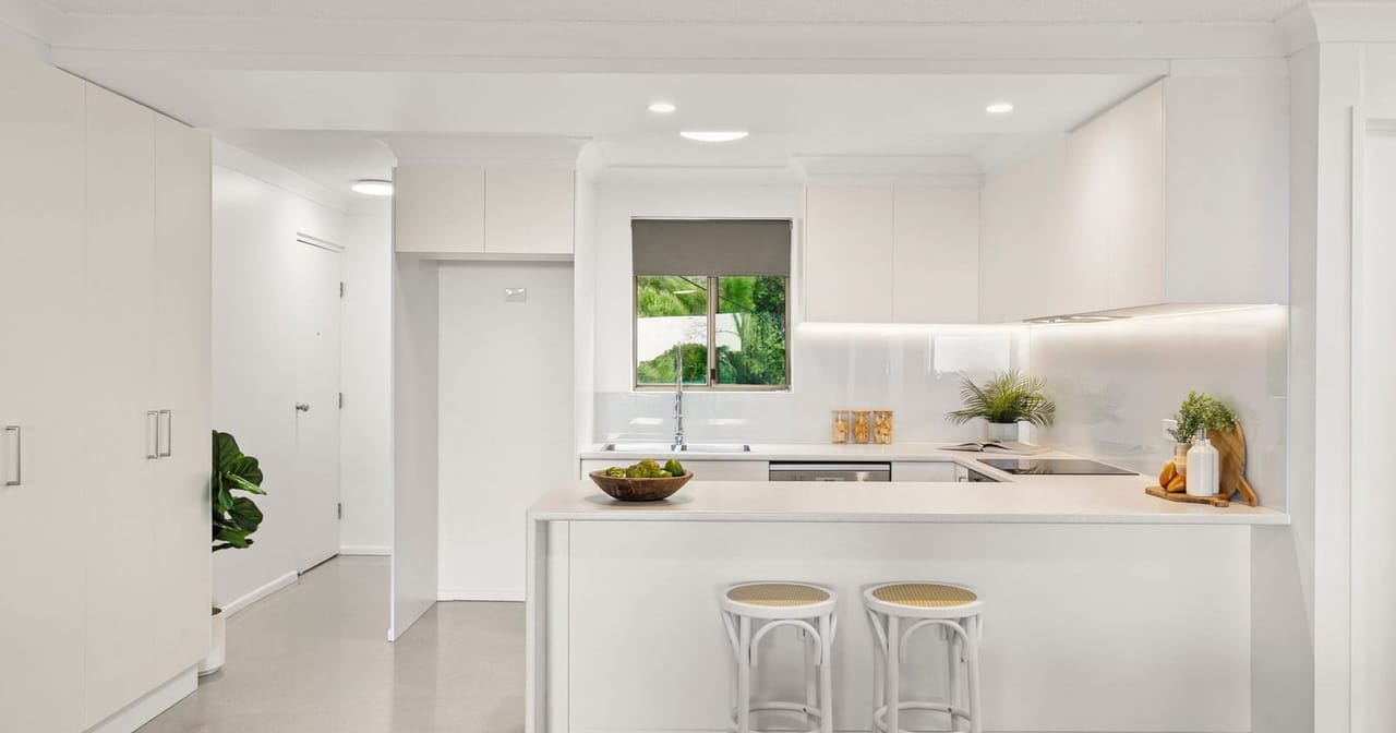 4/158 Mooloolaba Road — photo 2