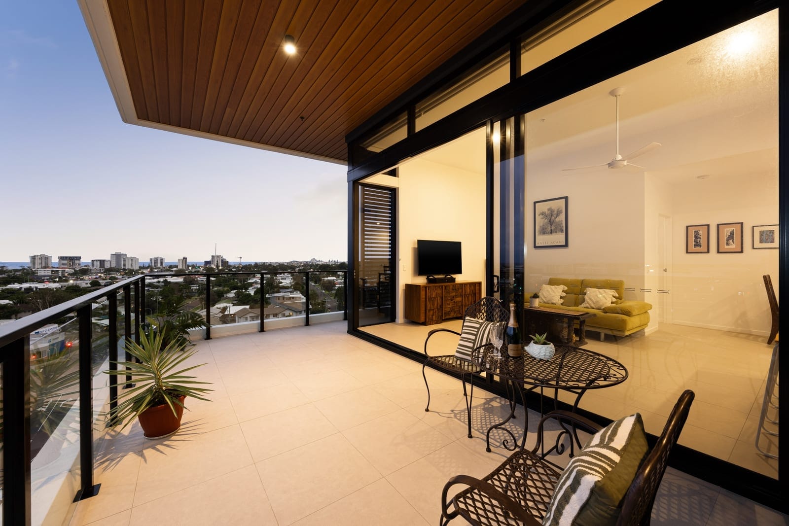 Best of Both Worlds: CBD to Ocean in your Penthouse