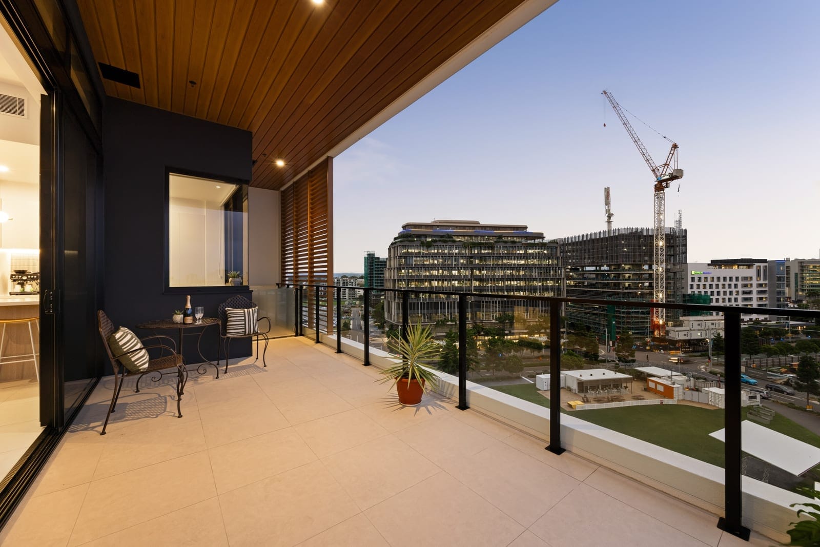 Best of Both Worlds: CBD to Ocean in your Penthouse