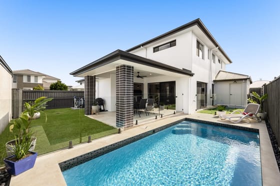 SOLD BY CASSIE KENNEDY & TEAM SOF & CHRIS AT TOWN