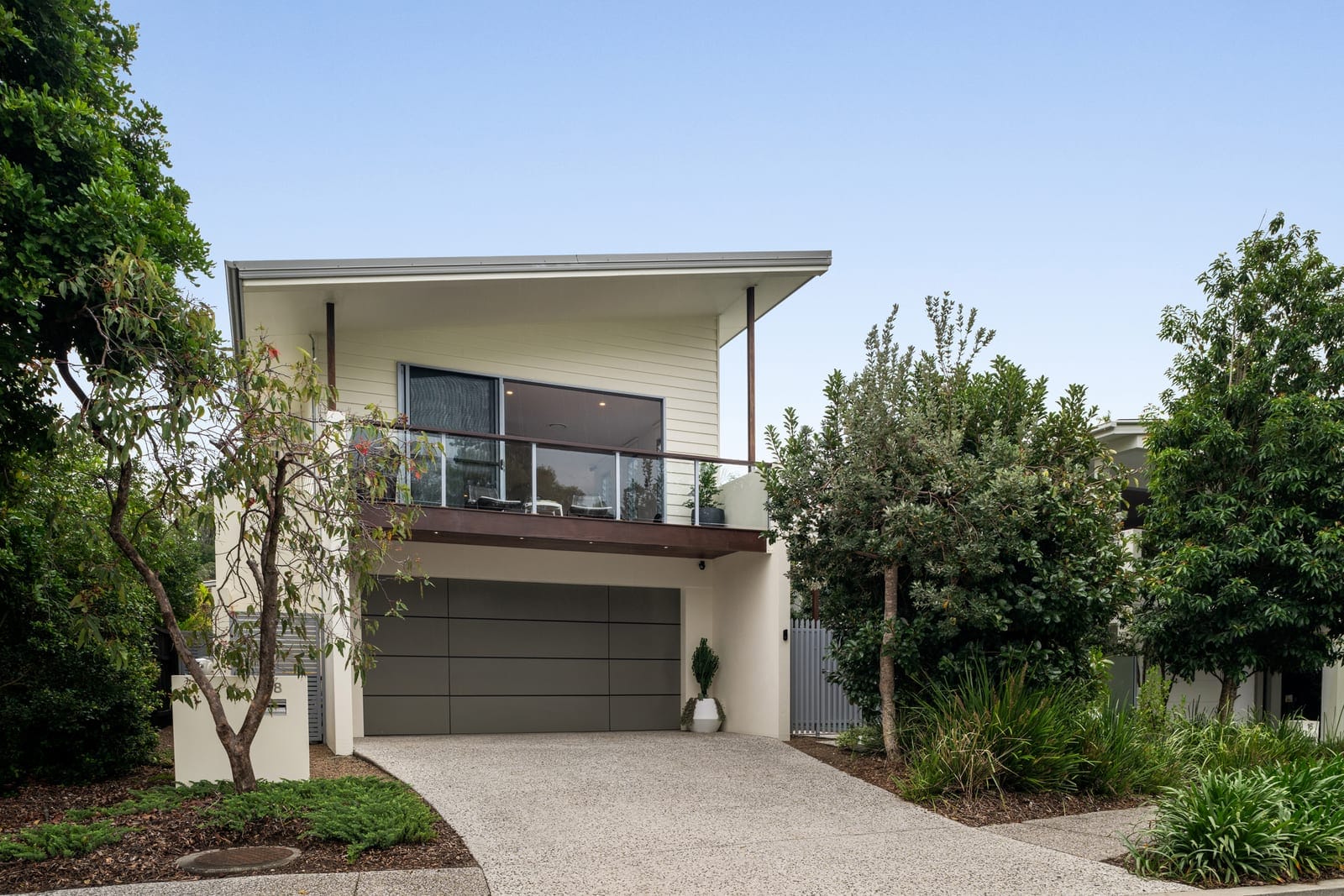 Private Contemporary Sanctuary